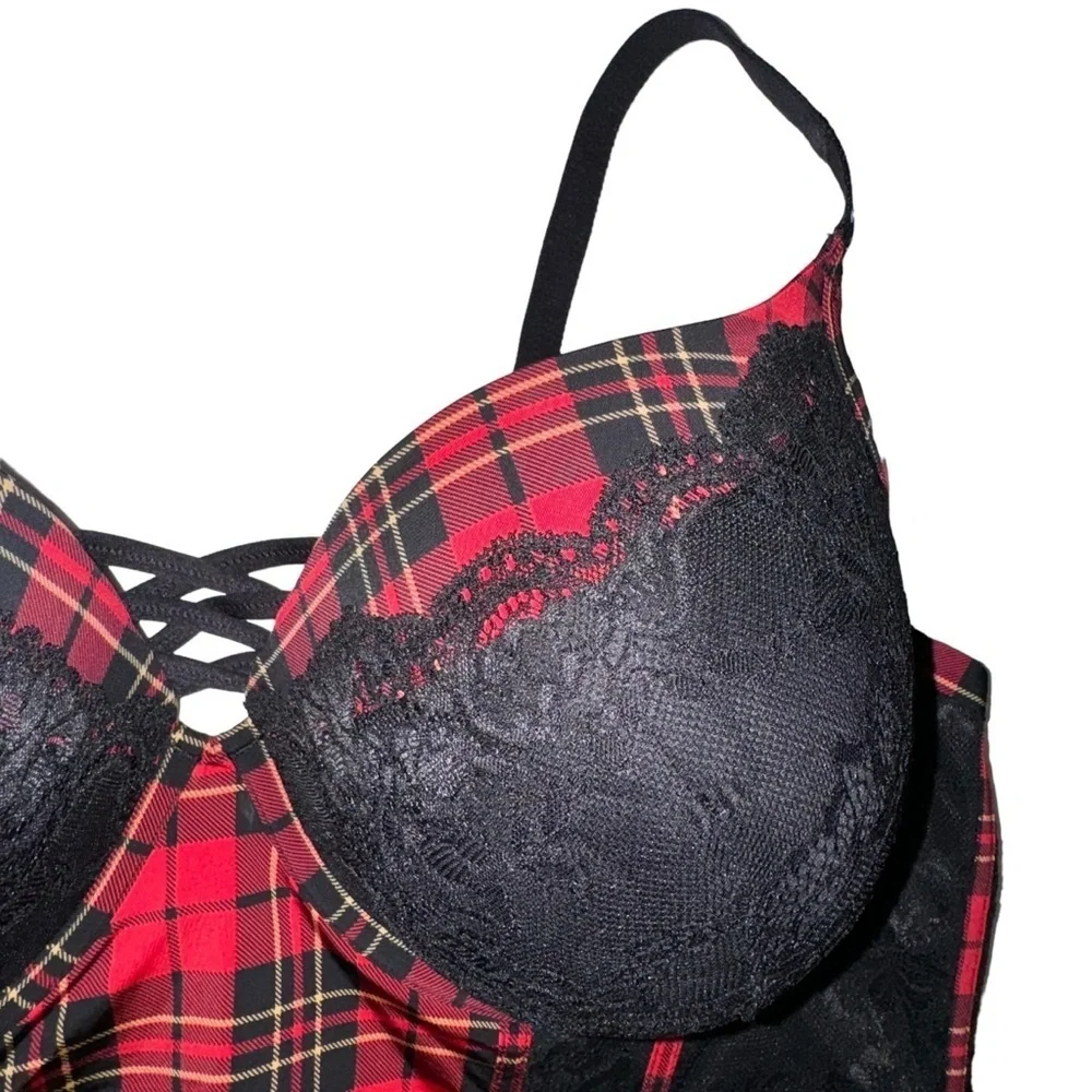 Torrid XO Plunge Push-Up Bra SZ. 46 DD NWOT